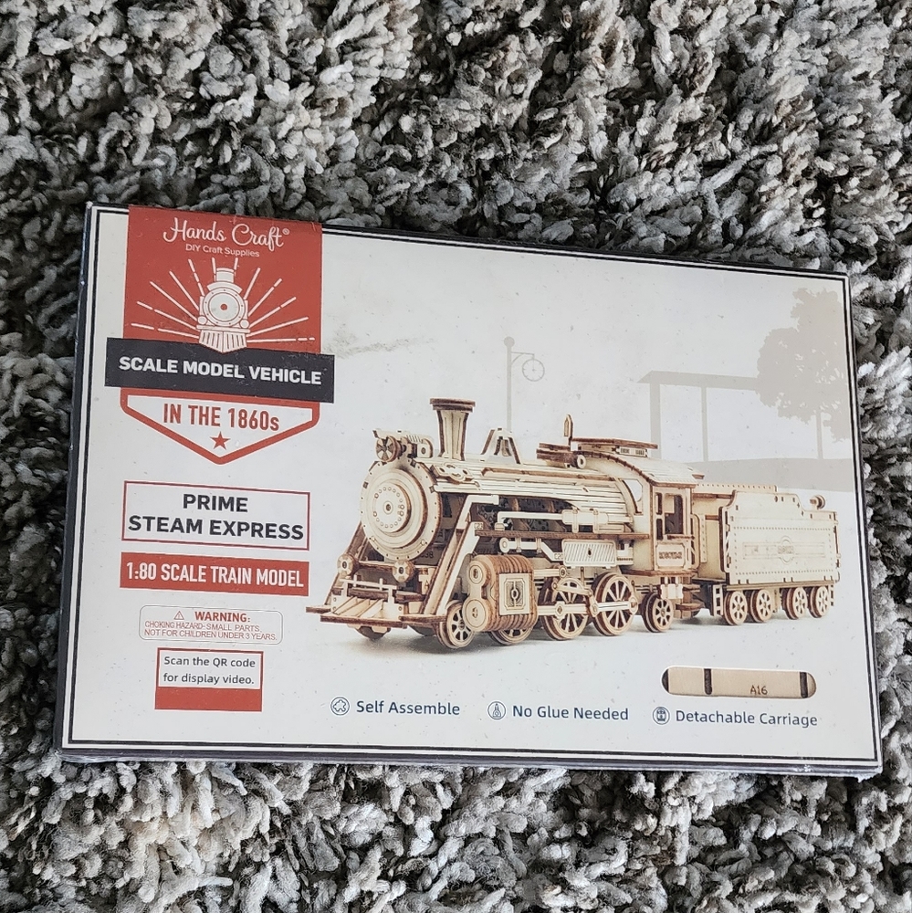 NEW 3D Wooden Train Puzzle Set